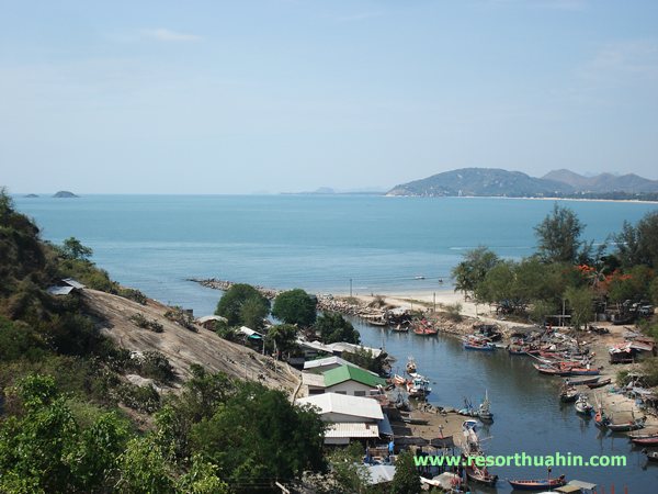 Khao Takiab Temple Hua Hin (Monkey Mountain)